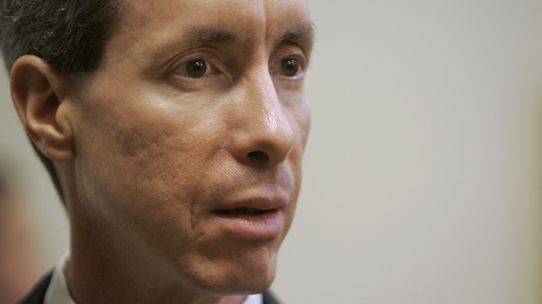 warren jeffs looking to right