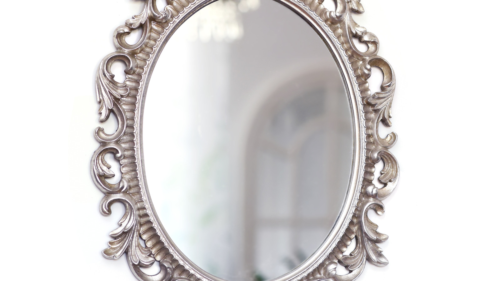 Why Do Jewish Cover Mirrors When Someone Dies? Uncovering Traditions