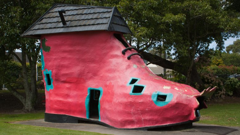 There was an Old Woman who Lived in a Shoe