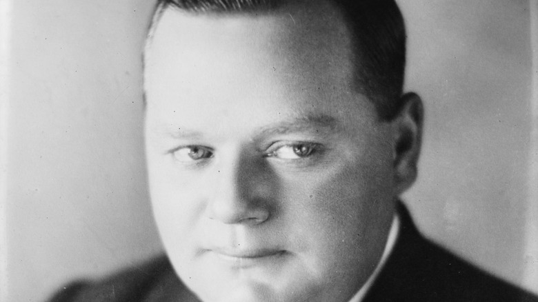 Roscoe "Fatty" Arbuckle poses 