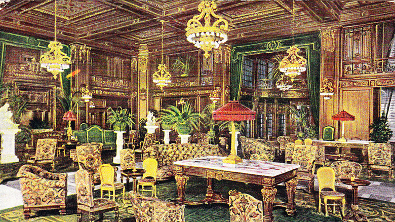 La Salle Hotel interior