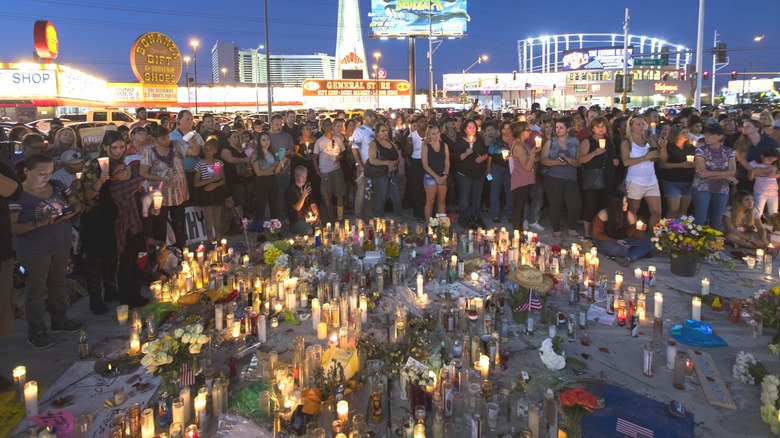 Mourners at candlelight vigil Las Vegas
