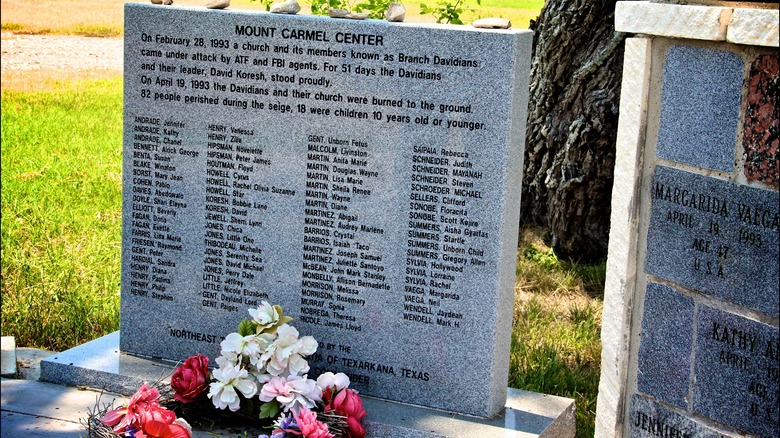 Branch Davidian stone memorial