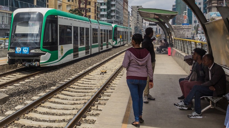 train in ethiopia pulling into station