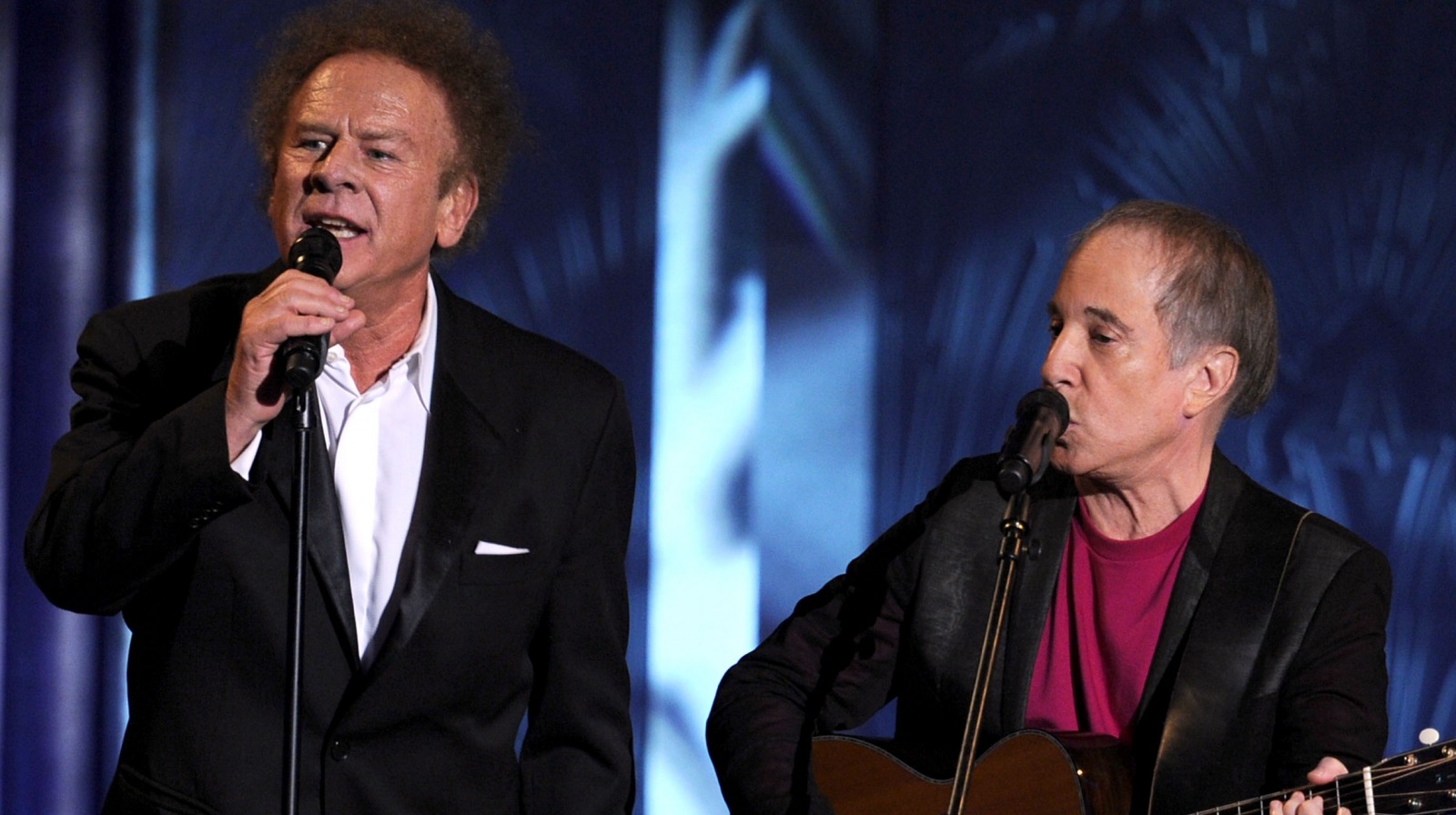 The Details About Simon And Garfunkel's Nasty Feud