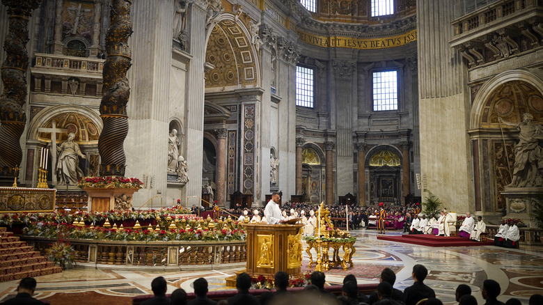 Mass inside St. Peter's Basilica 