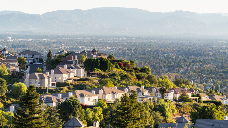 los angeles and mountains