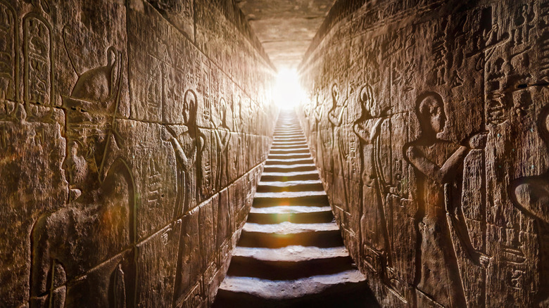 tomb egyptian stairs gods