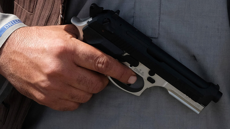 A hand gun