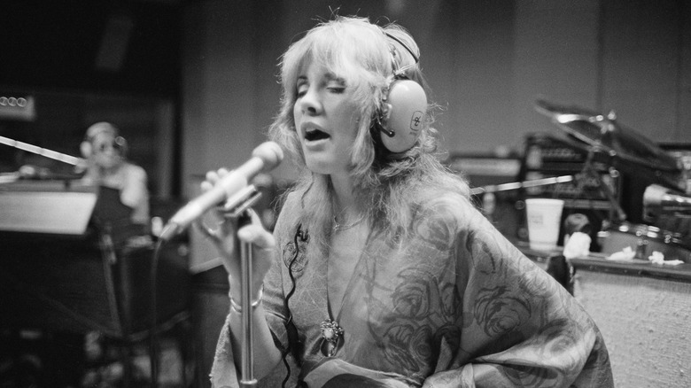 Stevie Nicks singing in a studio