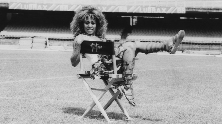 Tina Turner chair stadium
