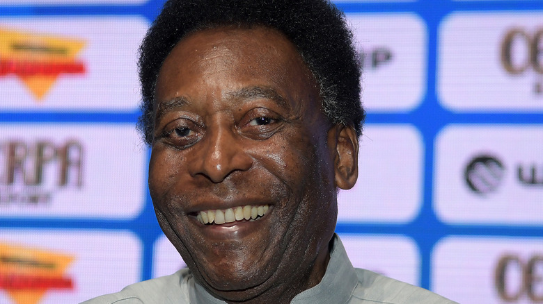 Pelé smiling