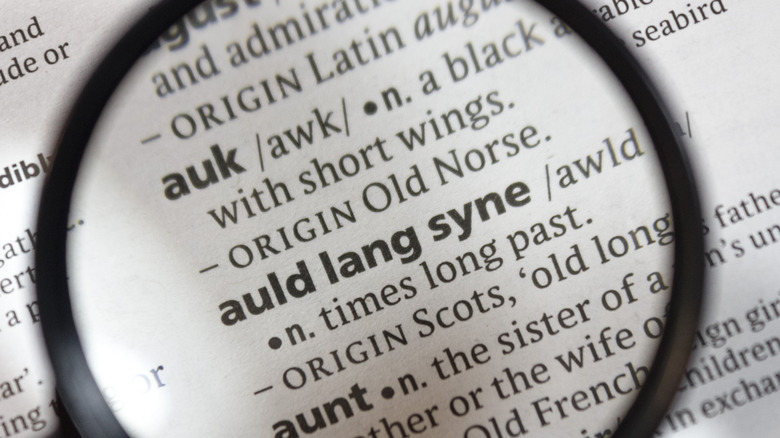 meaning of Auld Lang Syne
