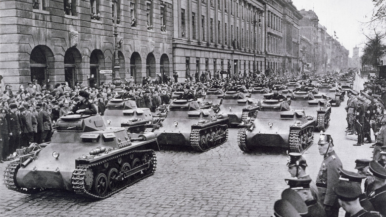 nazi tanks parading down street