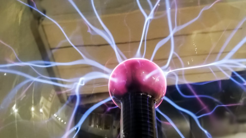 A Tesla plasma ball