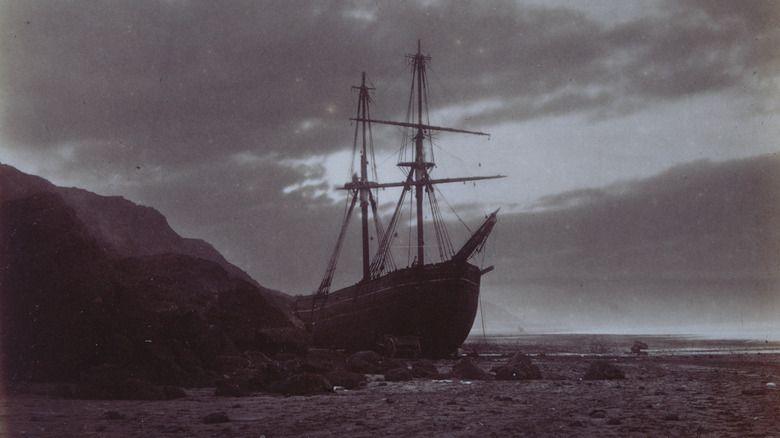 Ship is stuck on Whitby coast