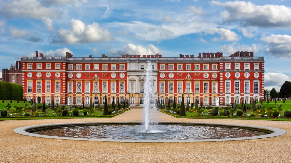 Hampton Court Palace