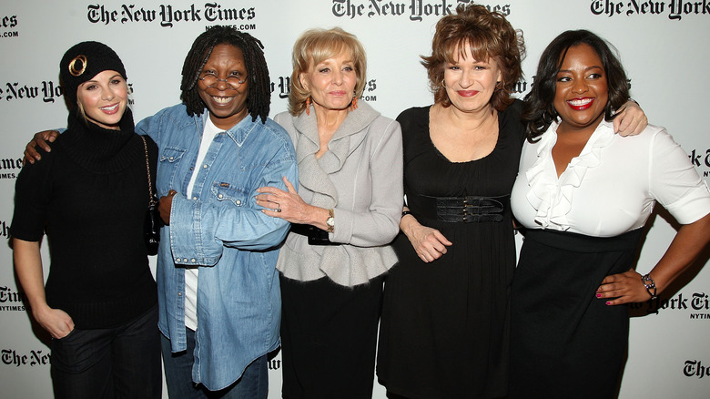 "The View" hosts pose