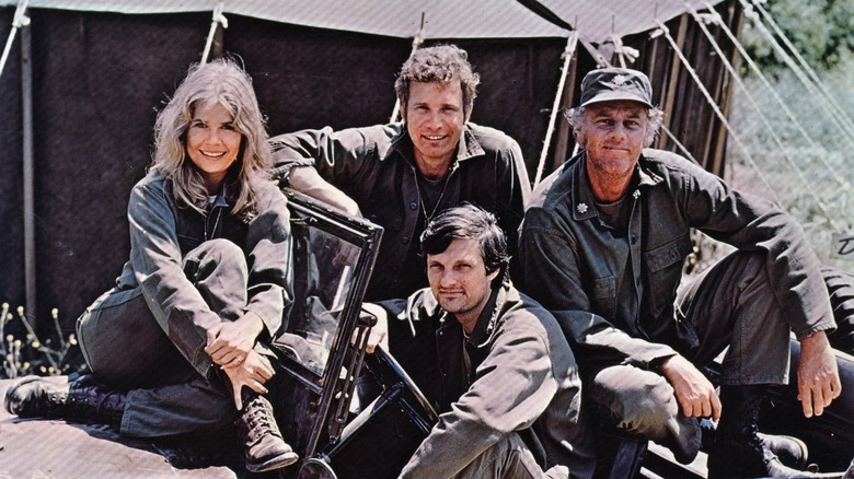 cast of MASH