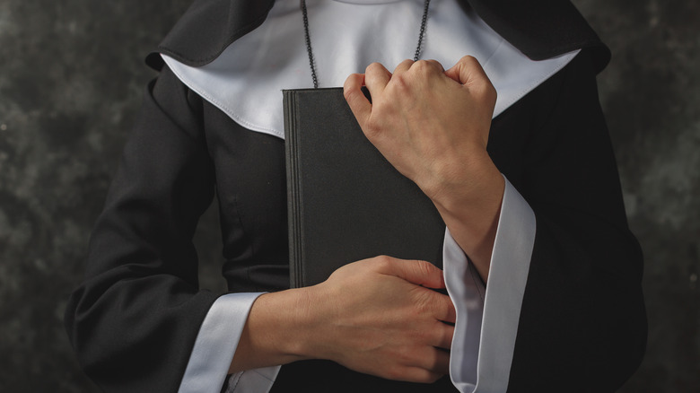 nuns in spain
