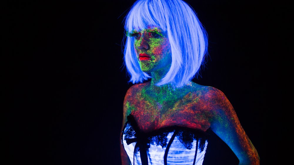 glow in the dark girl