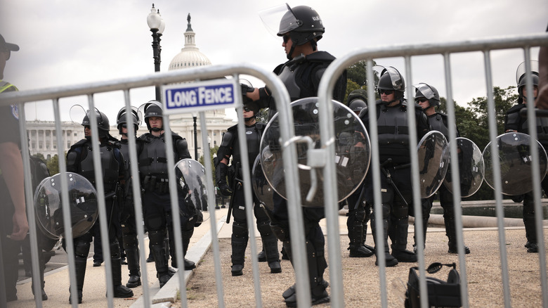 Capitol police by barricade