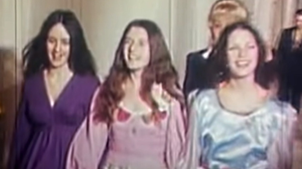 Susan Atkins, Patricia Krenwinkel and Leslie Van Houten on the way to a court appearance