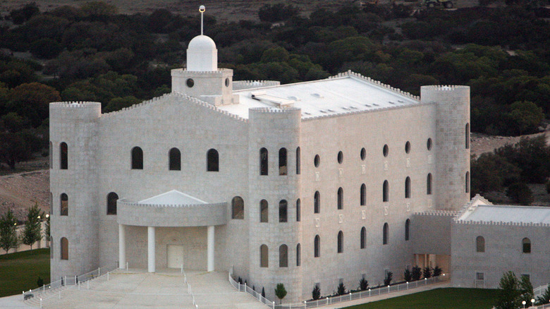 FLDS compound