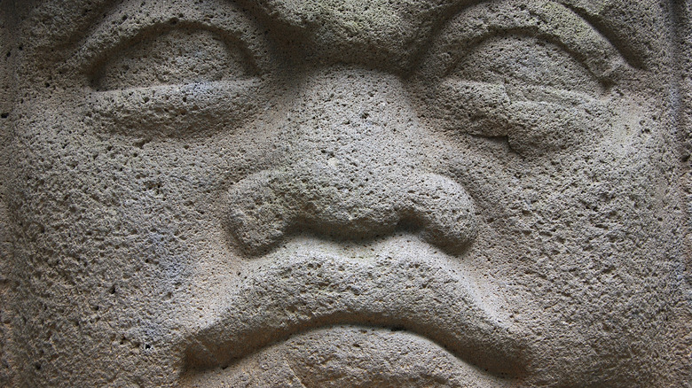 olmec colossal head Mexico 