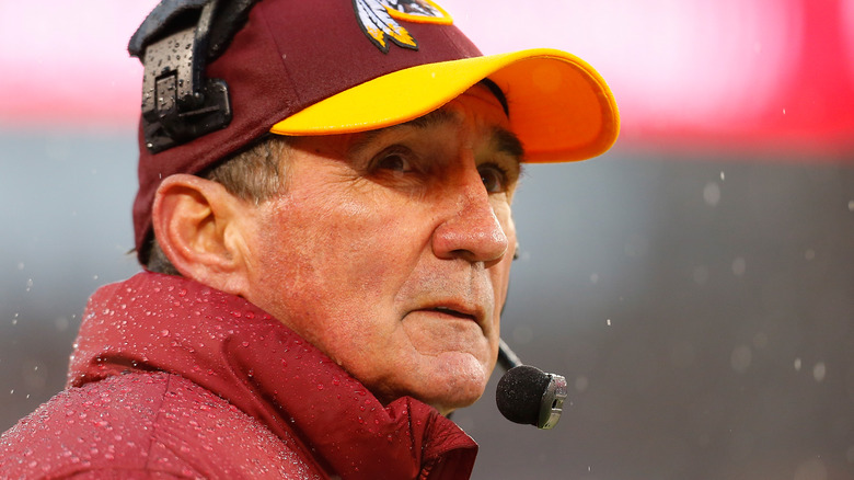 mike shanahan head coach for the washington redskins