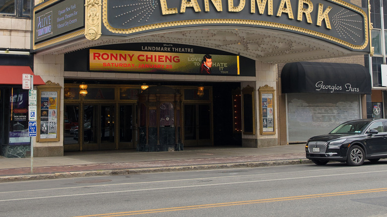 Entrance to the Landmark Theatre in Syracuse