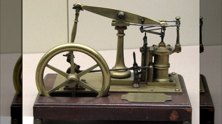 A model of James Watt's early steam engine