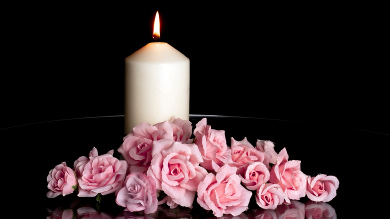 Candle with flowers