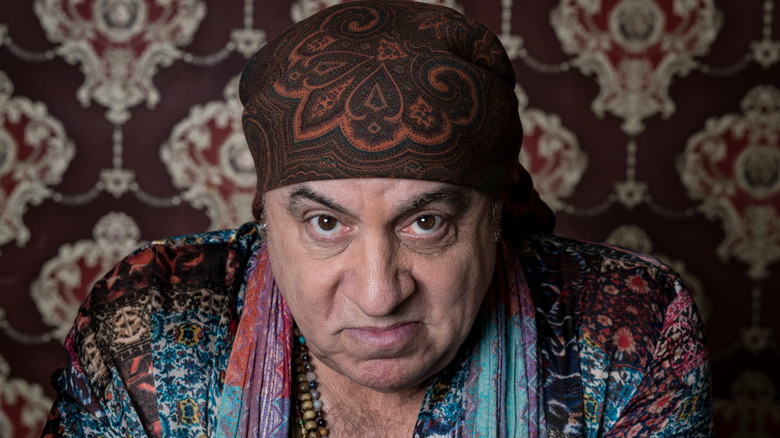 Steve Van Zandt in bandana