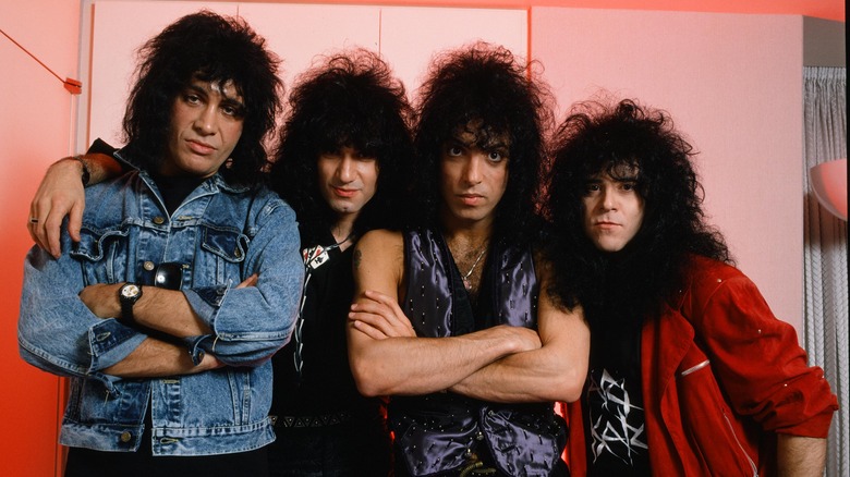KISS posing without makeup
