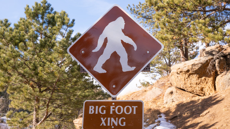 Bigfoot crossing sign