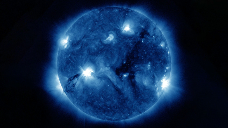 pulsar in colored in blue