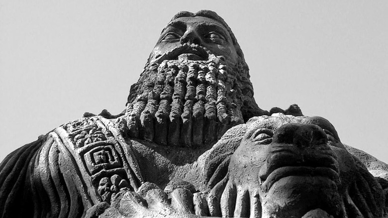 gilgamesh statue from below