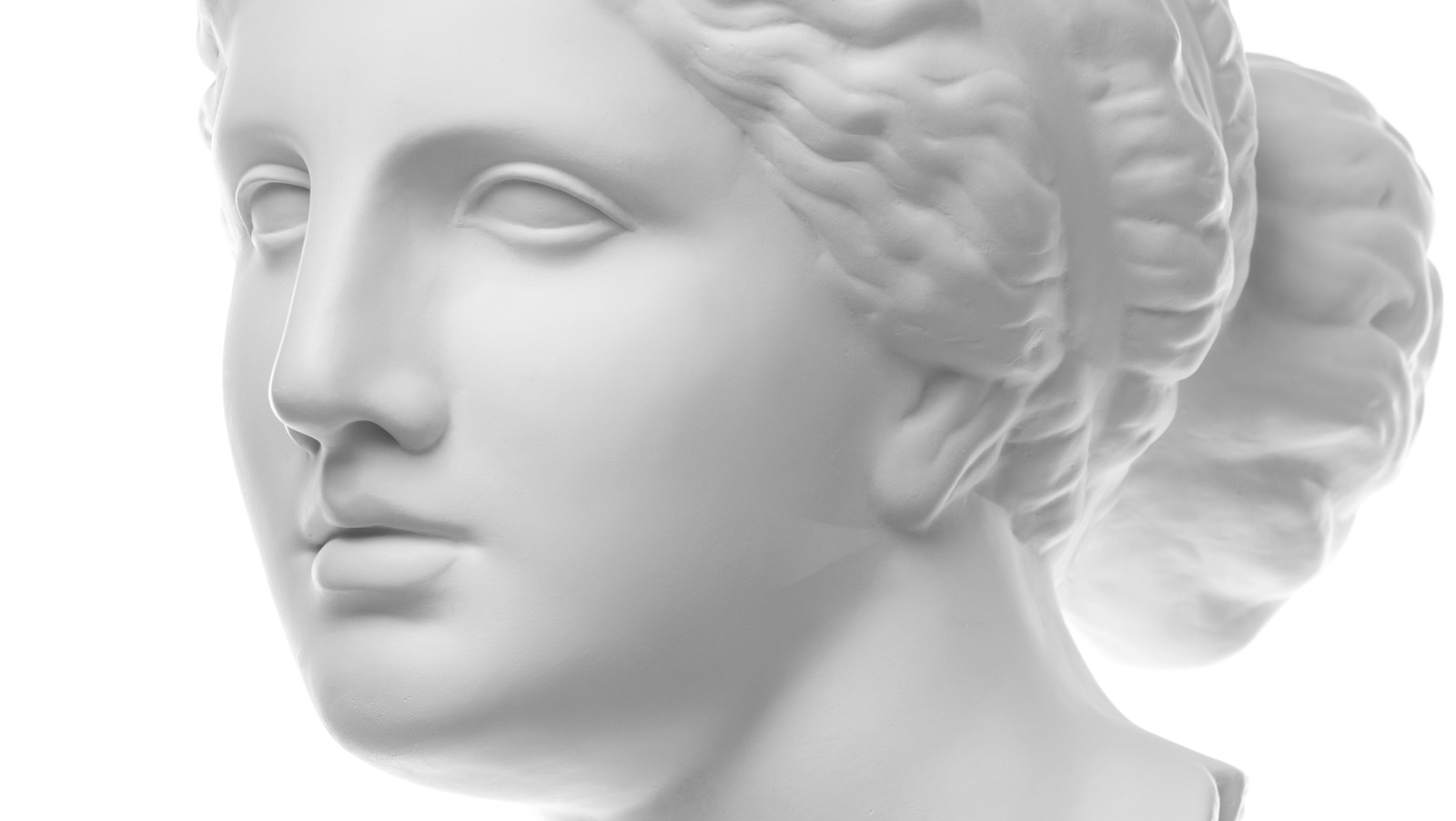 how is aphrodite related to zeus