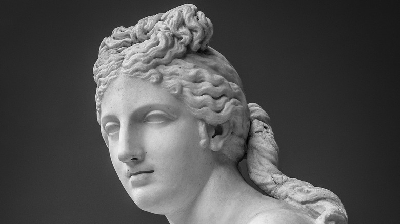 Aphrodite statue