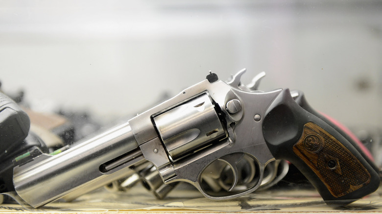 .357 magnum gun