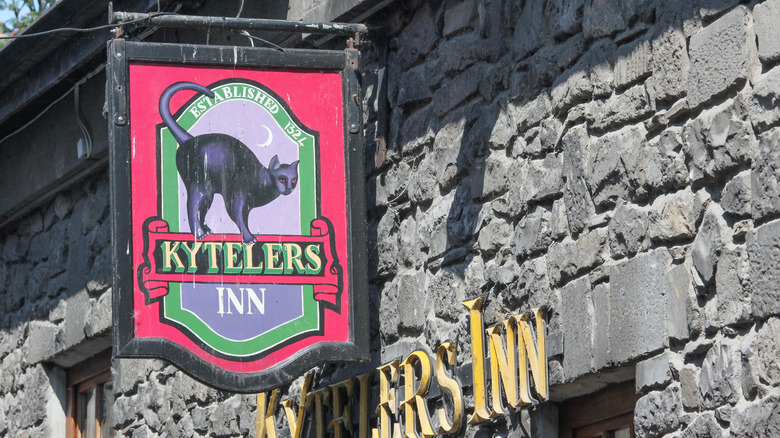kytelers inn sign