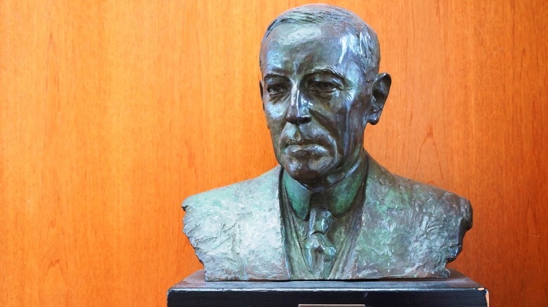 bust of woodrow wilson