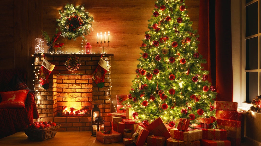 Christmas tree with lights