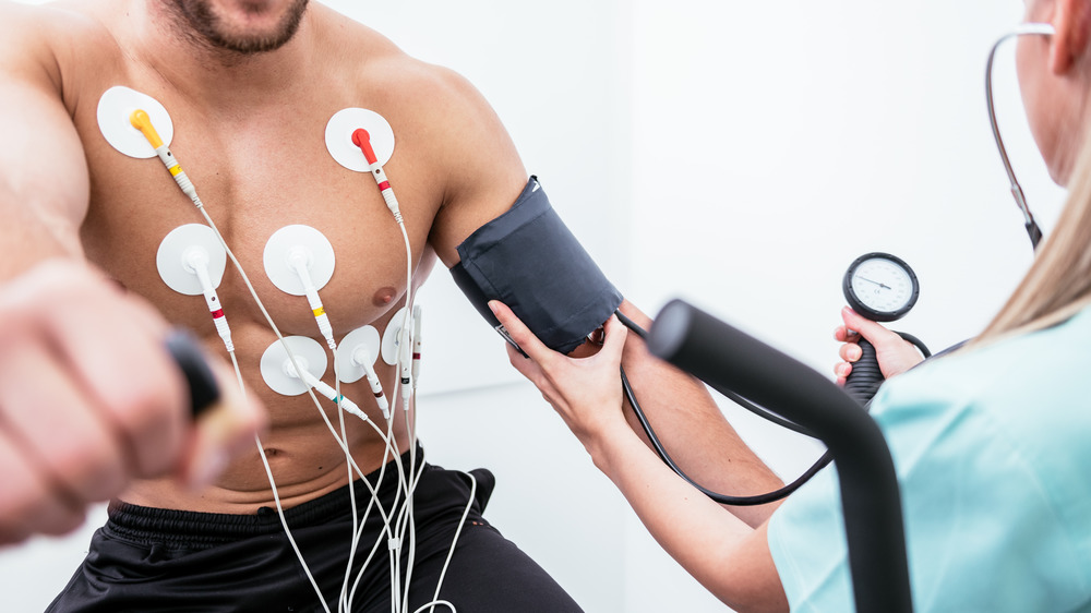 Man undergoes a routine stress test