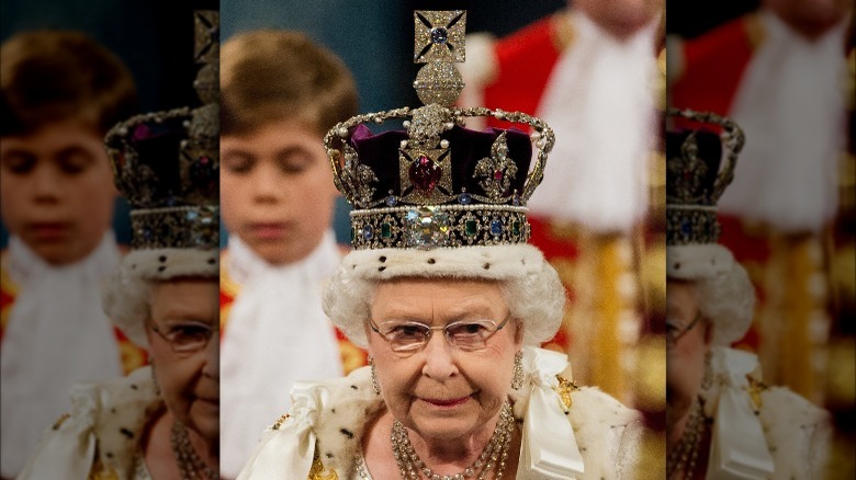 Queen Elizabeth II imperial state crown