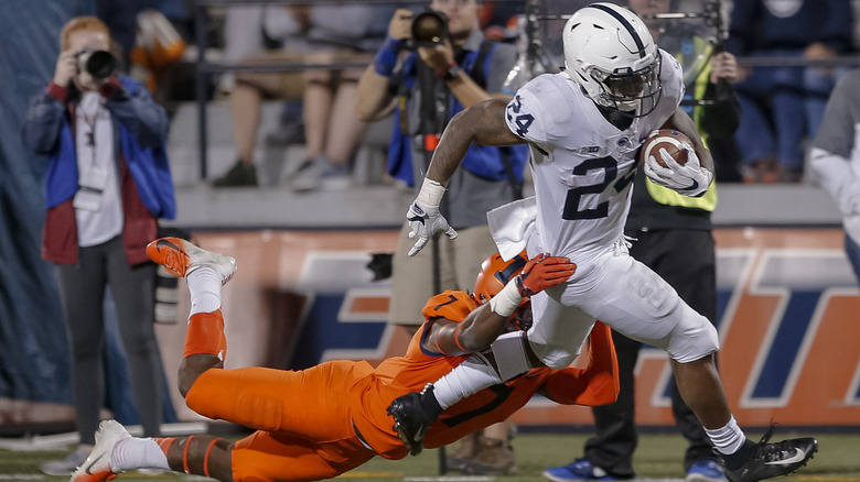 illinois and penn state football