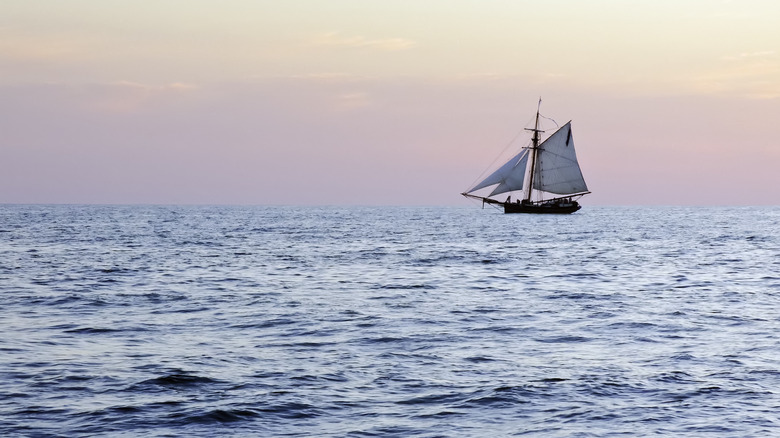 1800s replica ship 