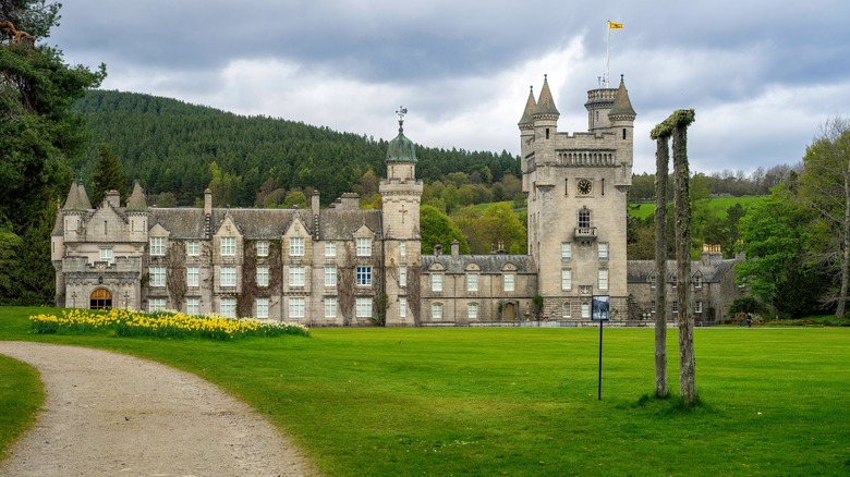 The Queen's Coffin Is In The Ballroom At Balmoral For A Significant Reason