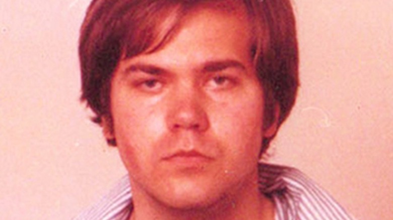 A John Hinckley Jr. mug shot